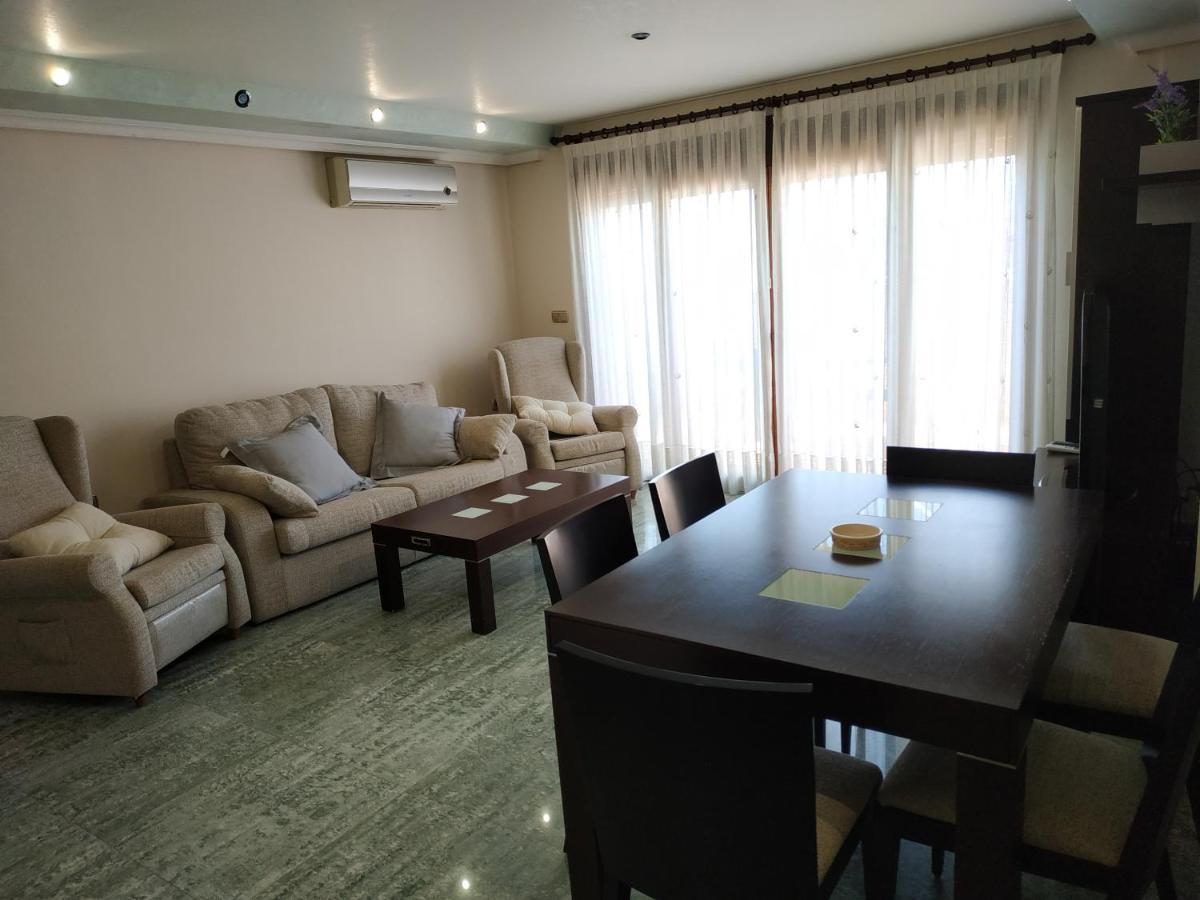 Apartamentos Deluxe San Julian Torrevieja Exterior foto
