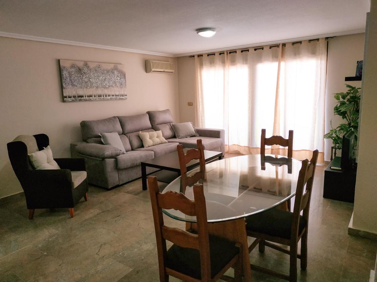 Apartamentos Deluxe San Julian Torrevieja Exterior foto