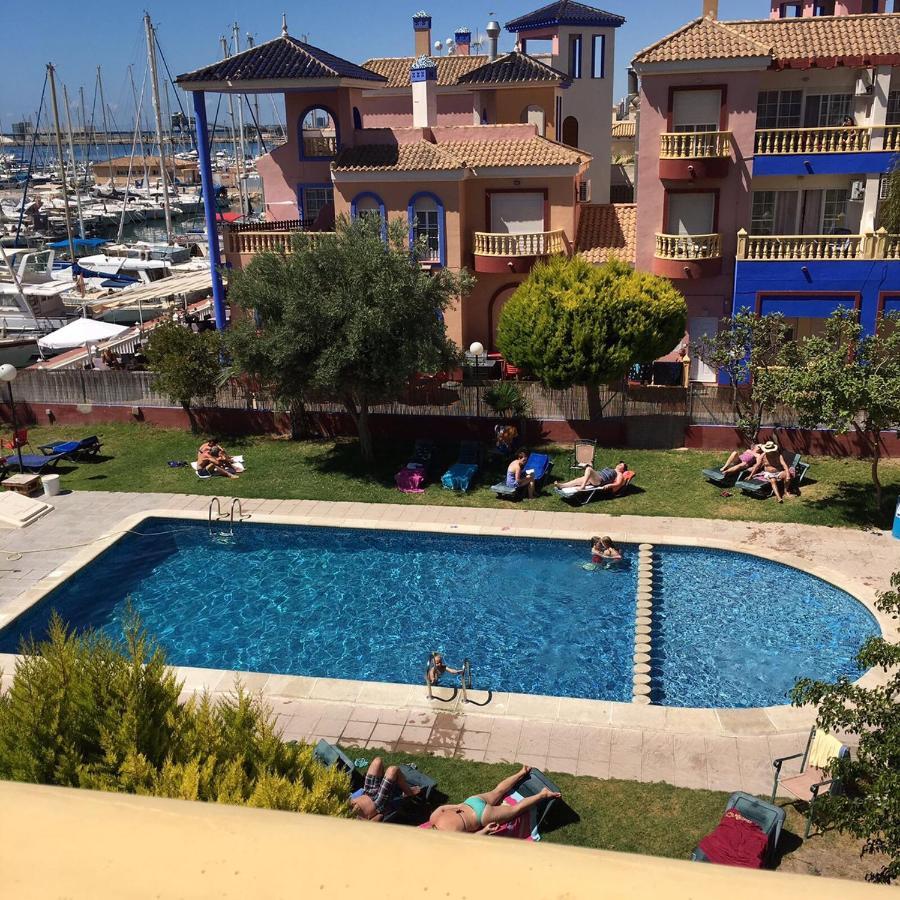 Apartamentos Deluxe San Julian Torrevieja Exterior foto